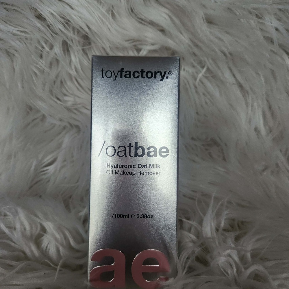 Toyfactory Oatbae Hyaluronic Oat Milk Oil Makeup Remover - Silver